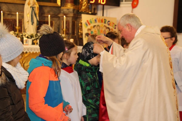 Kreuzübergabe EK Kinder_16