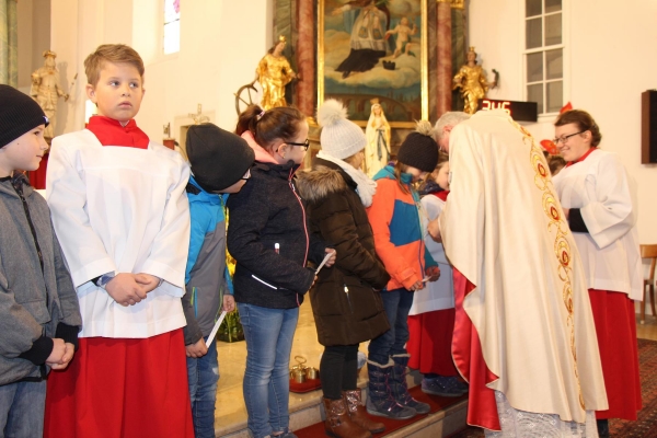 Kreuzübergabe EK Kinder_18