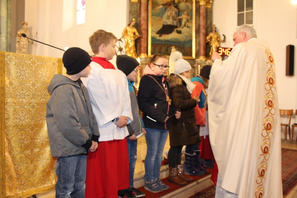 Kreuzübergabe EK Kinder_20