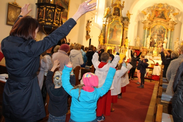 Kreuzübergabe EK Kinder_31