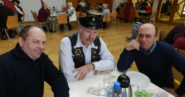 Faschingspfarrkaffee_13