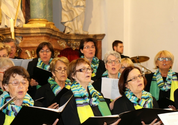 Gospelmesse und Ministranteneinweihung_3