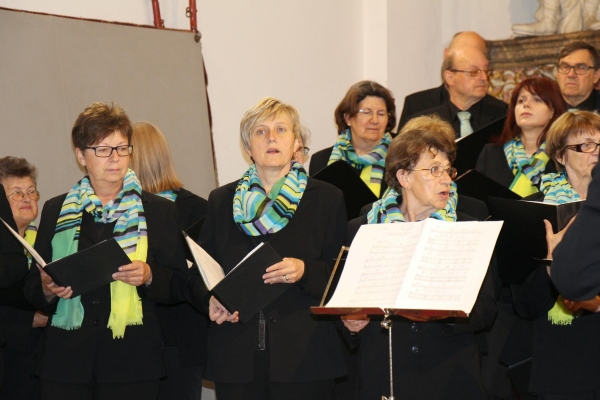 Gospelmesse und Ministranteneinweihung_9